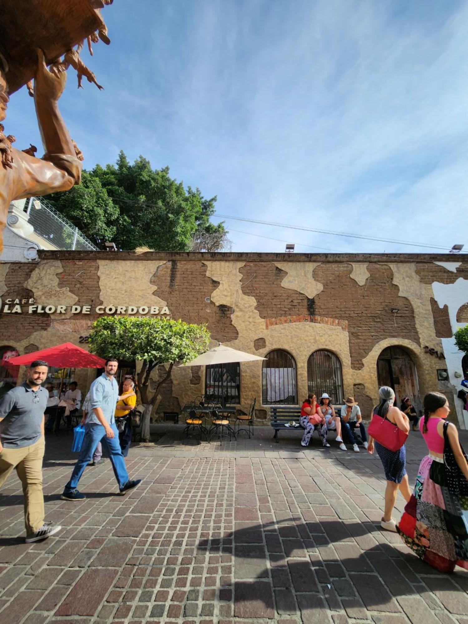 Hotel Boutique Villa Escondida, A Pasos De Lo Mejor En Tlaquepaque Exterior photo